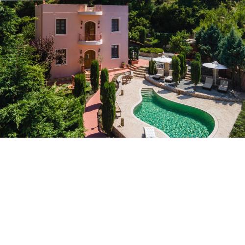 Butterfly Garden Villa