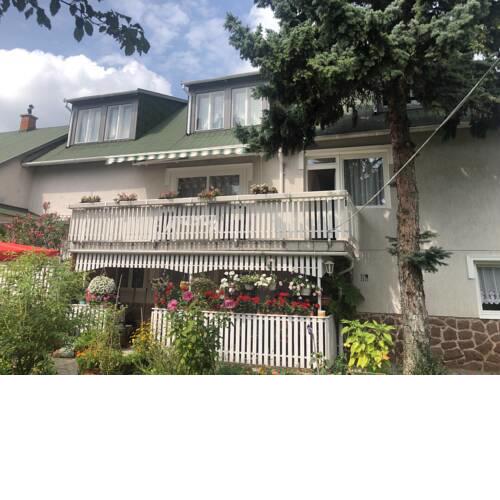 Búzavirág apartman