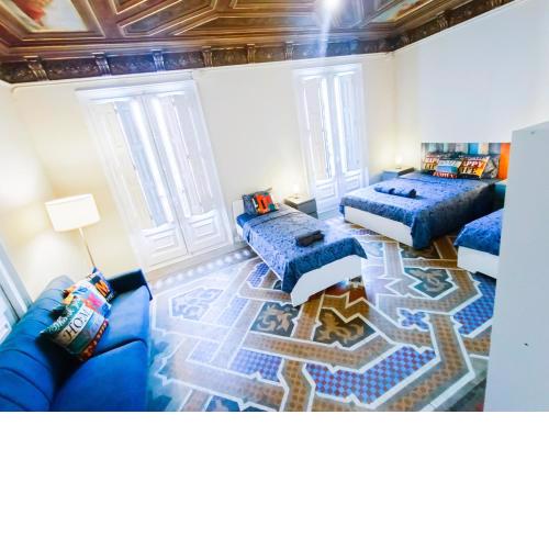 By Plaza Catalunya Rooms