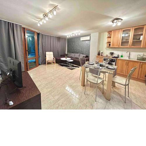By The Sea Apartment