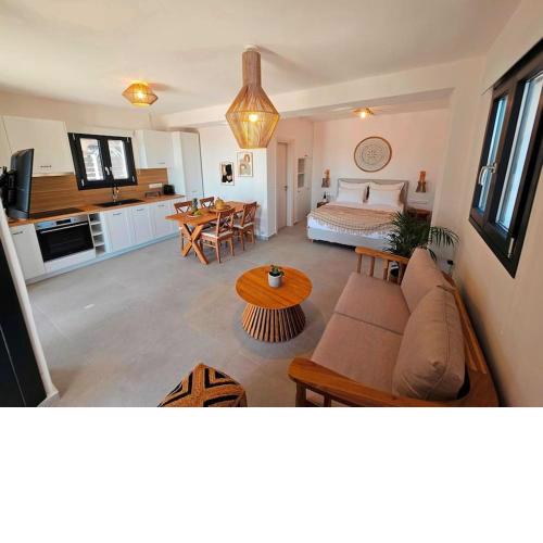 Byblos Cycladic House