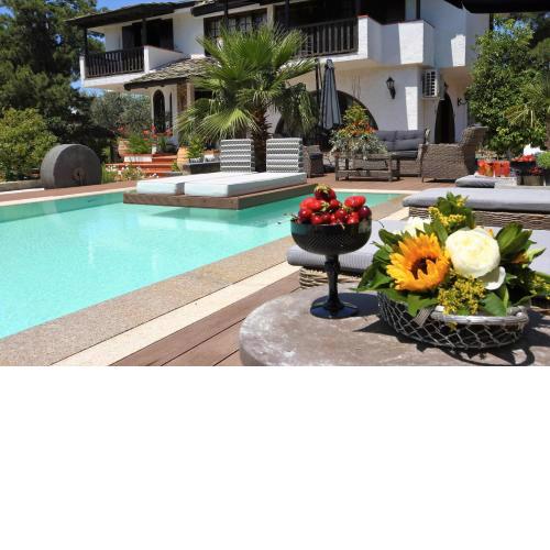 Byblos Luxury Villa
