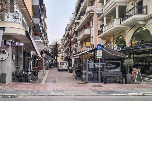BYT Downtown Flat