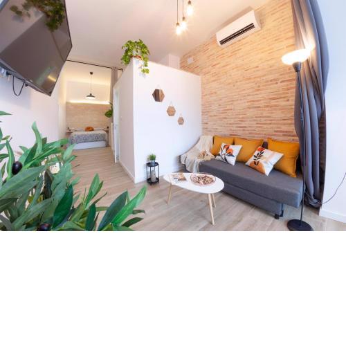 C - NOGUERA APARTMENTS - ARTS AND SCIENCIES