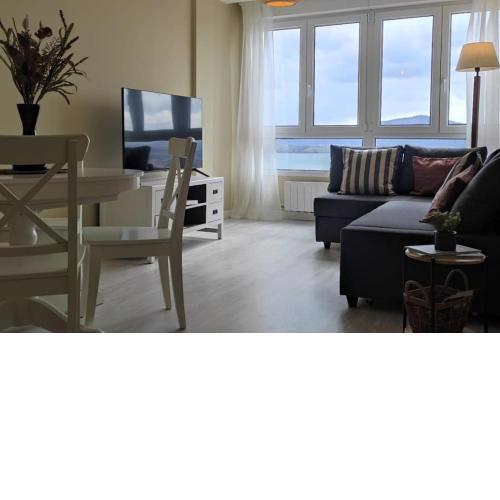 C01A05 Precioso apartamento con vistas al mar