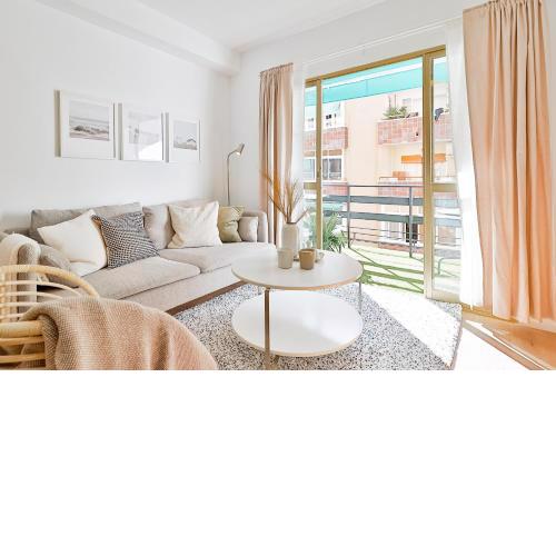 C24 Fantastic 4 Bedroom with Terrace