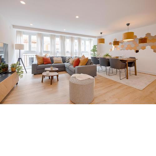 C26 Gorgeous 4 bdrm Apartament in Plaza Uncibay