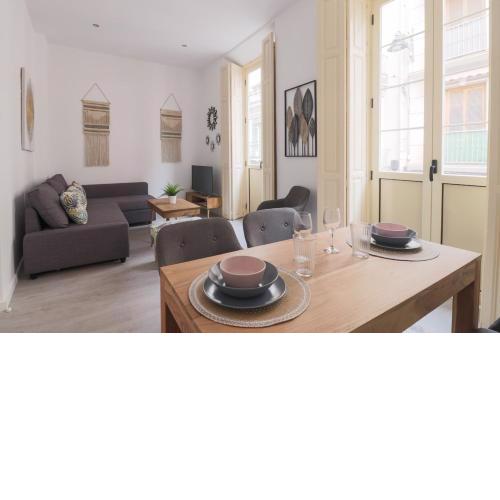 C93 - Trendy Two Bedrooms in Ollerias