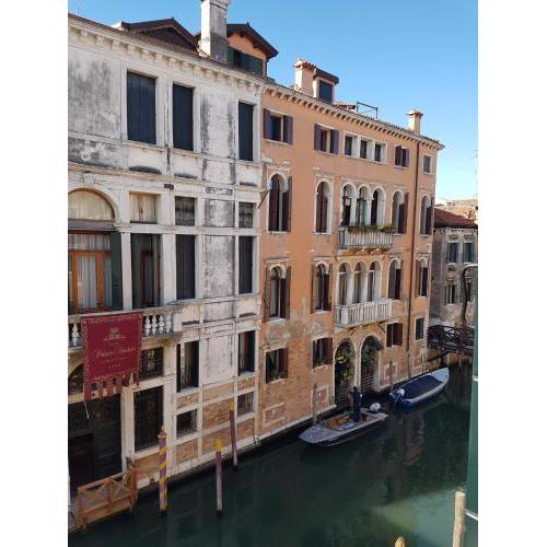 Ca' Cappello Venice Apartment 2 with Canal View