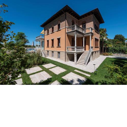 Ca' delle Contesse - Villa on lagoon with private dock and spectacular view