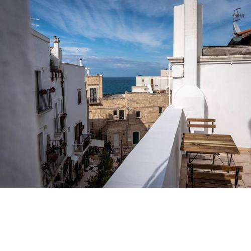 [Ca' Picc] - Casa in centro storico con vista mare