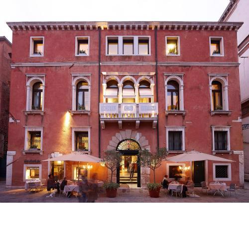 Ca' Pisani Hotel