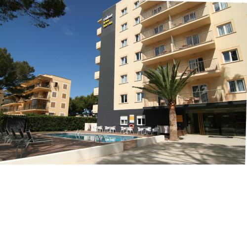 Cabot Tres Torres Apartamentos