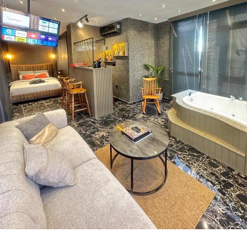 Cactus Suites Plus