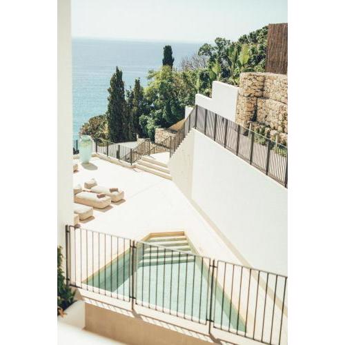 Cala Lanuza Suites