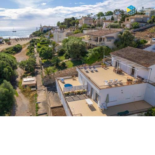 Cala Mendia Holiday Home