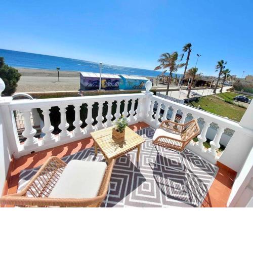 Caleta Beach House Villa Beatriz Sinese Design