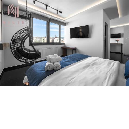 Calliope Penthouse, Nilie Hospitality MGMT