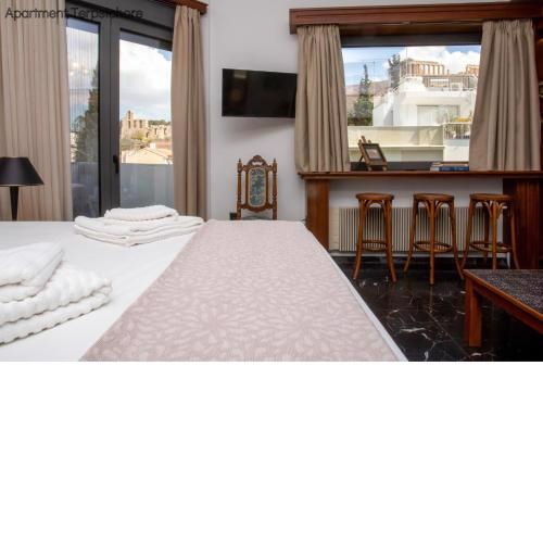 Calliope & Terpsichore by Heloni Apartments