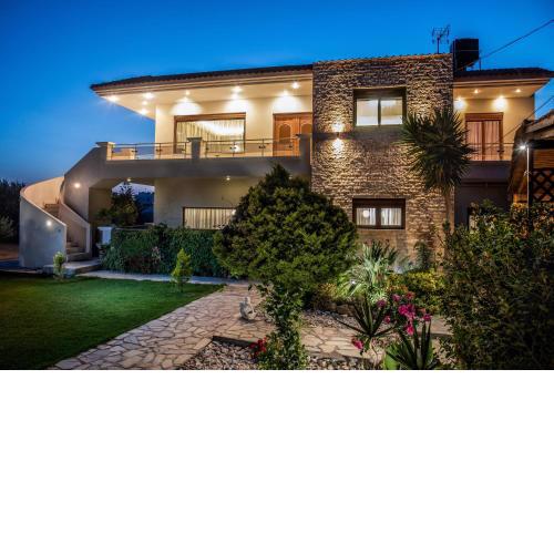 Callista Luxury Residences