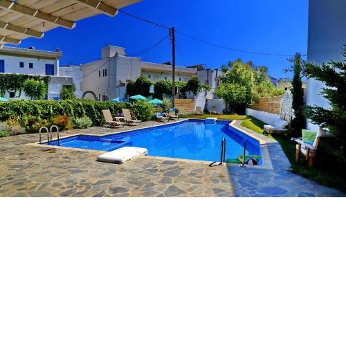 Calma Apartments & Studios