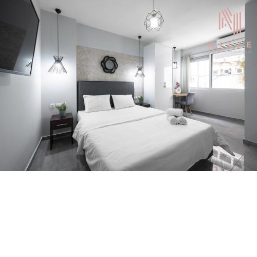Calme, Nilie Hospitality MGMT