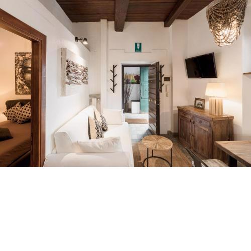 Campo dei Fiori Suite Luxury Home
