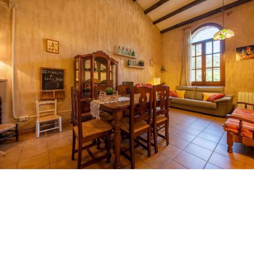 Can Cirera, casa rural