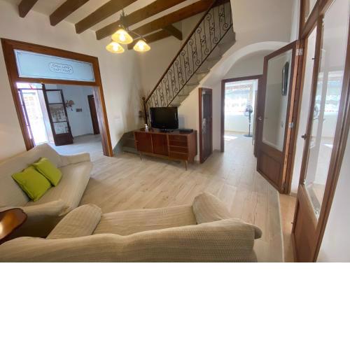 Can Moranta by LOCALITE