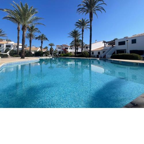 Can Vicent.- Apartamento a pie de Piscina