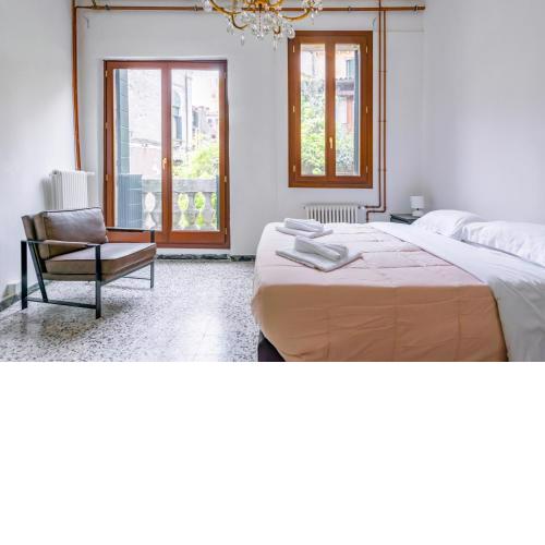 Cannaregio Romantic View Apartment