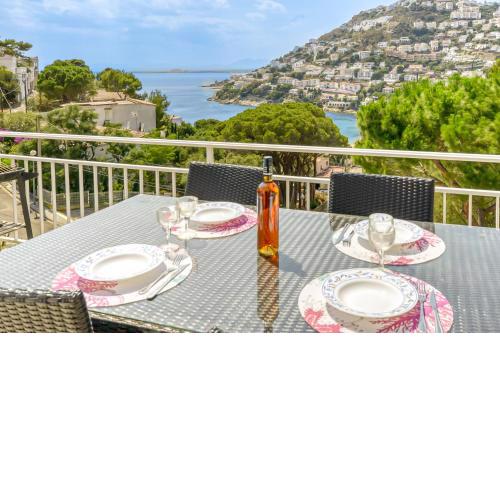 Canyelles Sorolla 17 Roses - Barneda Premium