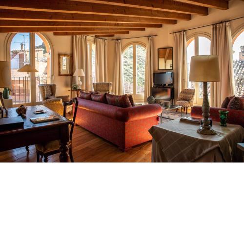 Cardona Luxury Penthouse by Duquessa Hotel Collection