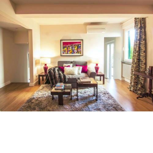 Carmine Apartment