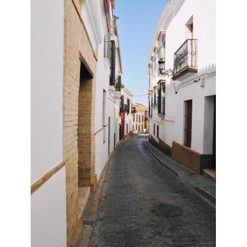Carmona Center Apartment