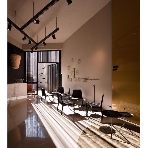 Caro Hotel