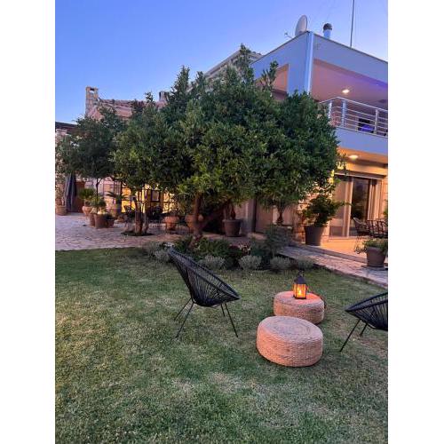 Carpe Diem Corinthian Suites Ι