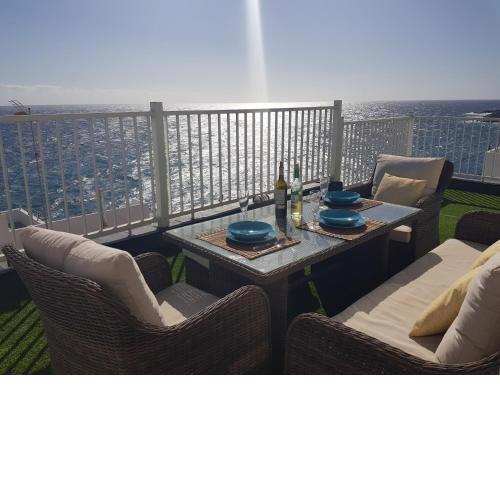 Casa 1er y 2da planta con mucho encanto y vista al mar