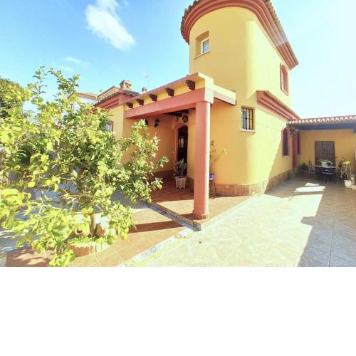 Casa 4 dormitorios en Ayamonte
