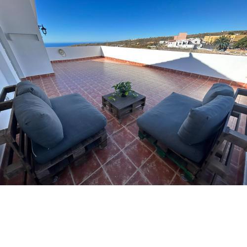 Casa Abona, precioso ático con wifi gratis y vistas increíbles al mar y la montaña