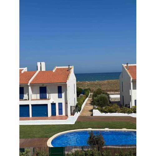 Casa acceso a la playa