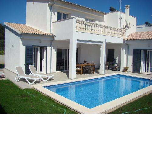 Casa Aina