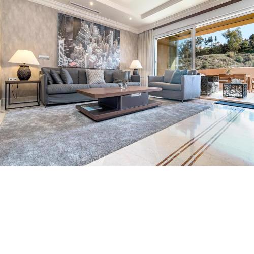 Casa Aloha Hill by Roomservices