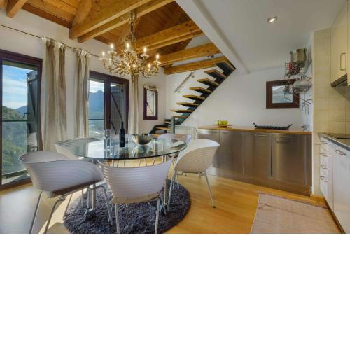 Casa Antonia con vistas a la montaña en Argualas