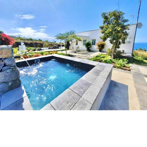 Casa Aura, Increíbles Vistas al Mar y Piscina Privada