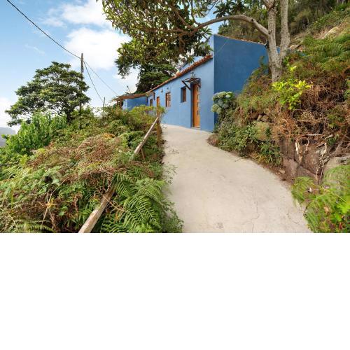Casa Azul del Roque Negro