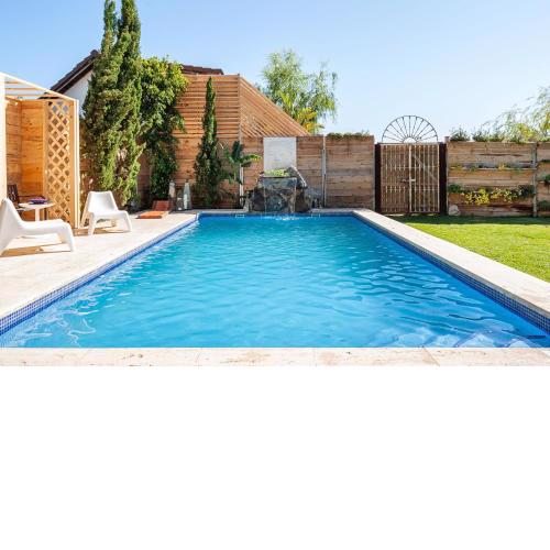 Casa Balcón - Sólo Familias