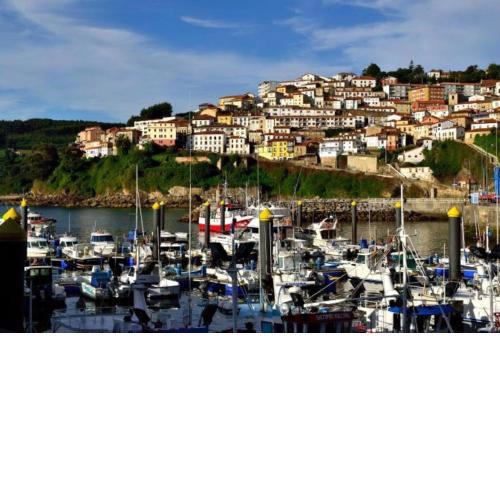 Casa barrio el Reloj - Lastres