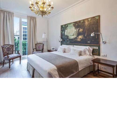 Casa Batlló - Luxury Historic 4BD 4BTH for 9 guests