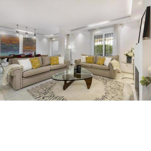 Casa Bella